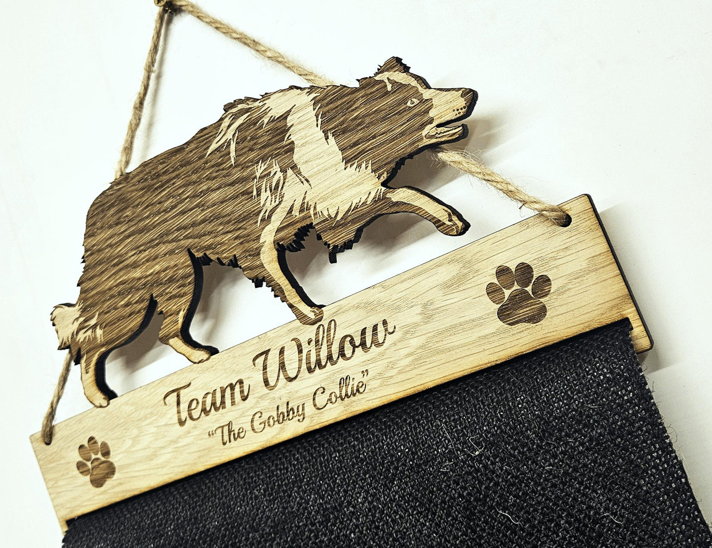 Rosette Holder Border Collie - Personalised 6mm Oak Veneer Rosettes Hanging Gift